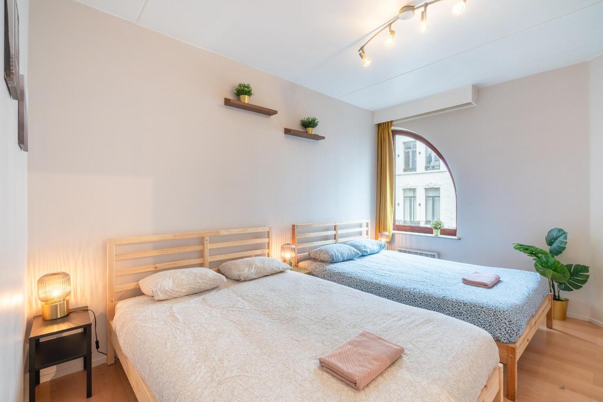 Bright Apartments In The Heart Of Amberes Exterior foto